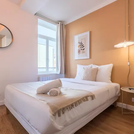 Apartment Charming St Michel Lille