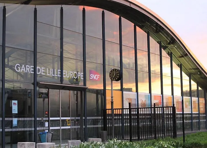 Lägenhet Charming St Michel Lille