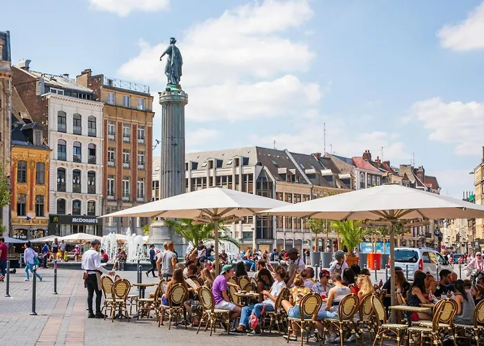 Charming St Michel Apartment